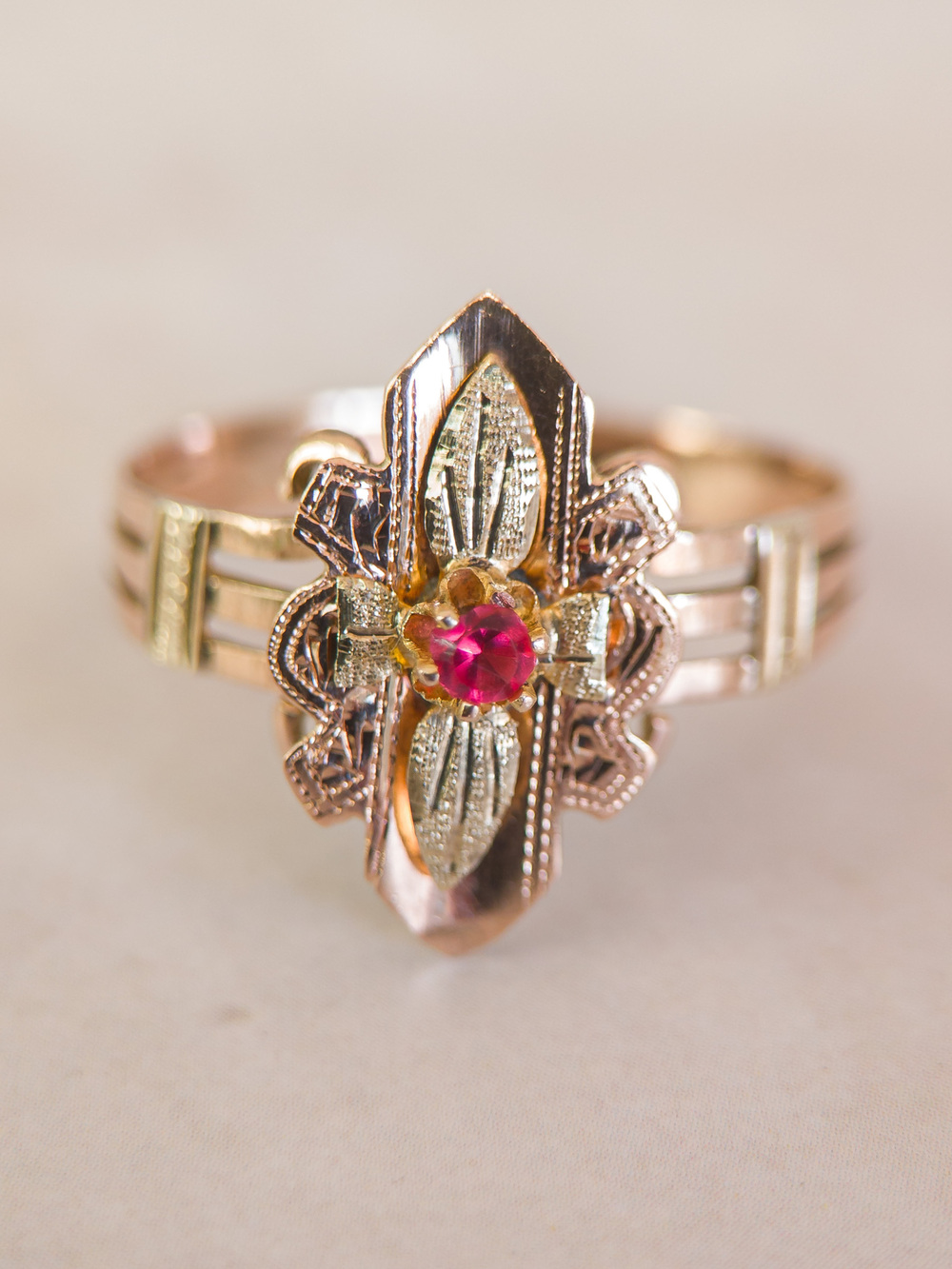 Vintage 14K Yellow Gold Ruby Starburst Ring, Sz 8 (Converted Stick Pin)